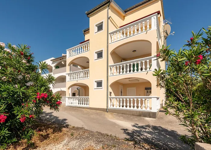 Διαμέρισμα Amazing In *